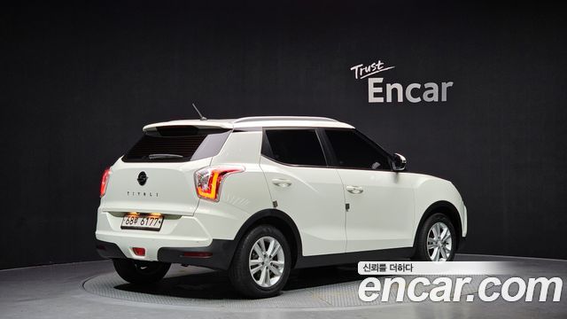 SsangYong Tivoli VX 2WD - фото 1