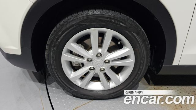SsangYong Tivoli VX 2WD - фото 4