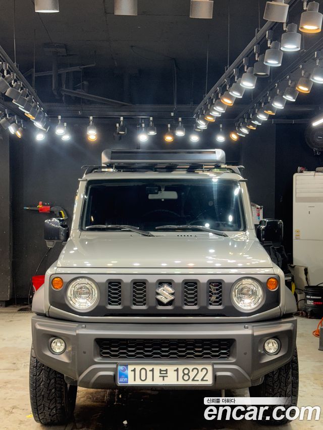 Suzuki Jimny 1.5 - фото 2