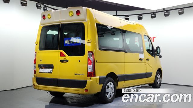 Renault Samsung Master School Bus 15-Seater - фото 1