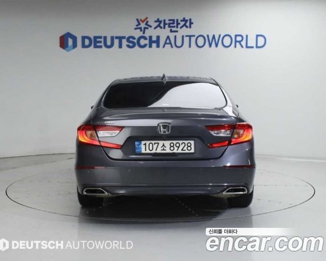 Honda Accord 10-го поколения 1.5 Turbo - фото 3