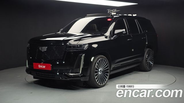 Cadillac Escalade 5-го поколения 6.2 Sports Platinum - фото 0