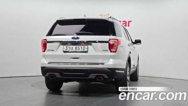 Ford Explorer 2.3 Limited 4WD 5th - фото 3