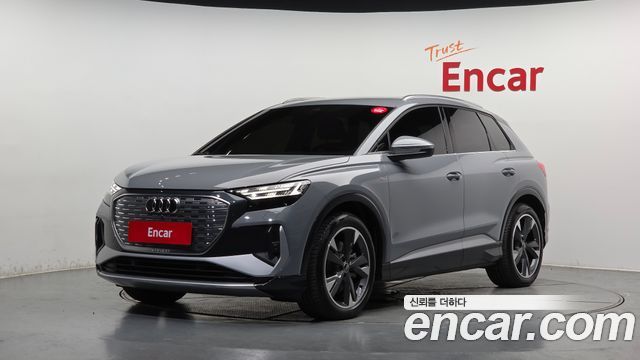 Audi Q4 e-tron F4 40 Premium - фото 0
