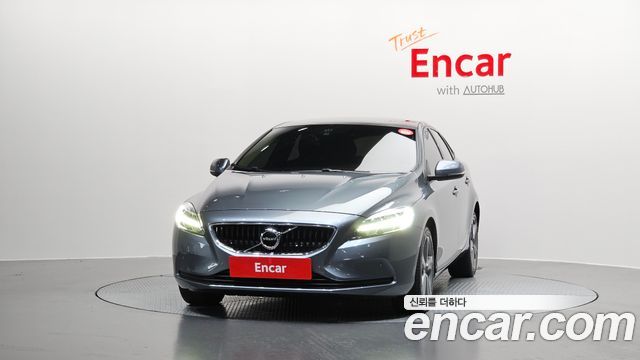 Volvo V40 D3 2nd - фото 2