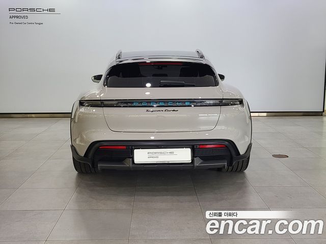 Porsche Taycan Turbo Cross Turismo - фото 3