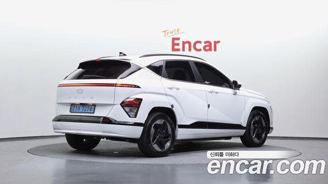 Hyundai Kona SX2 Long Range Premium - фото 1