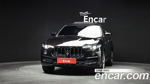 Maserati Levante 3.0 Diesel AWD GranLusso - фото 2