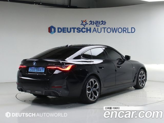 BMW i4 eDrive40 M Sports Pro - фото 1