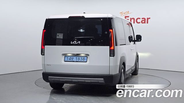 Kia PV5 Passenger 5 Seater Plus - фото 2