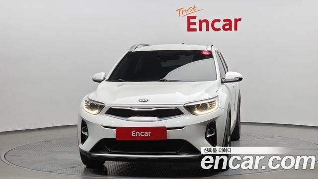 Kia Stonic 1.4 Trendy - фото 2