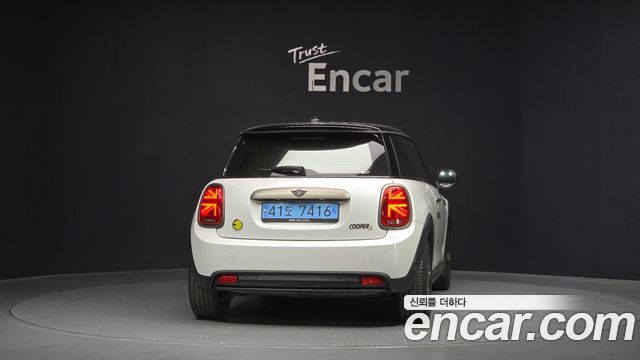 Mini Cooper Resolute Edition 3rd - фото 3