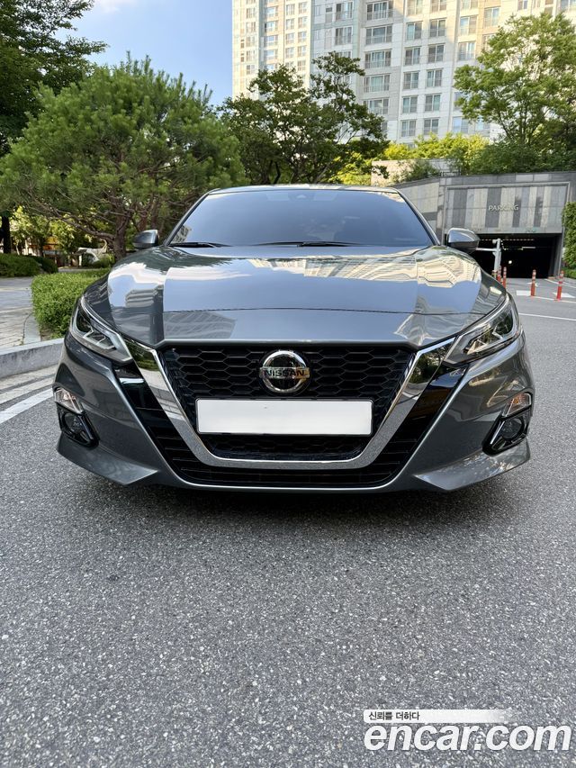 Nissan Altima L34 2.5 SL Tech - фото 1