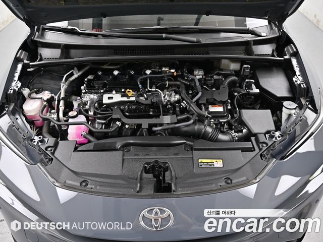 Toyota Prius 5-го поколения 2.0 XLE - фото 4