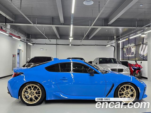 Toyota 86 GR86 2.4 Premium - фото 3