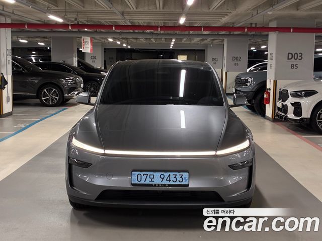 Tesla Model Y Long Range AWD - фото 1