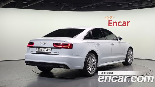 Audi A6 35 TDI Premium C7 - фото 1