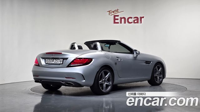 Mercedes-Benz SLC-Class R172 SLC250 - фото 1