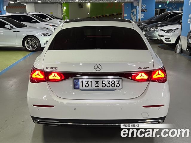 Mercedes-Benz E-Class W214 E300 4MATIC Exclusive - фото 3