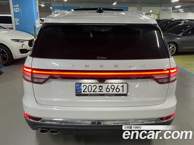 Lincoln Aviator 2-го поколения 3.0 Reserve AWD - фото 3