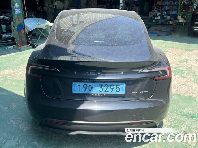 Tesla Model 3 Long Range AWD - фото 3