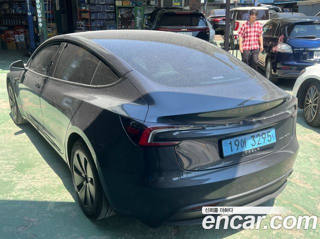 Tesla Model 3 Long Range AWD - фото 4