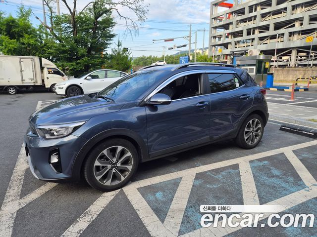 Kia Stonic 1.0 Turbo Prestige - фото 1