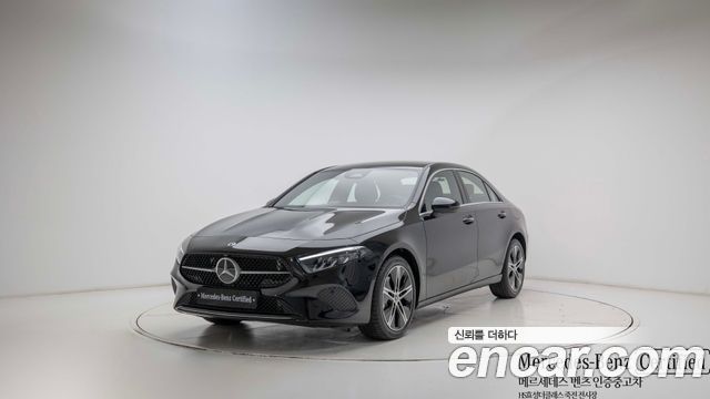 Mercedes-Benz A-Class W177 A220 Sedan - фото 0