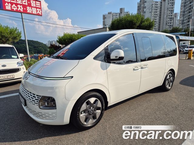 Hyundai Staria Tourer 11-Seater Modern - фото 2