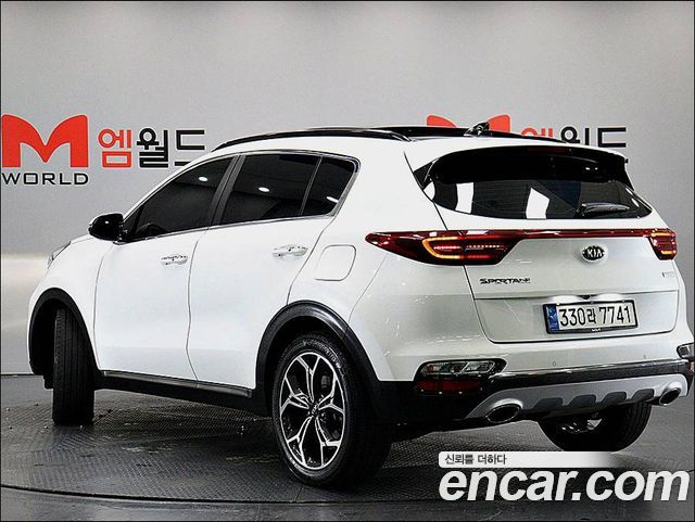 Kia Sportage Diesel 2.0 2WD Signature - фото 3