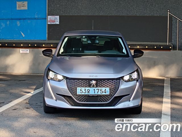 Peugeot 208 2-го поколения Allure - фото 2
