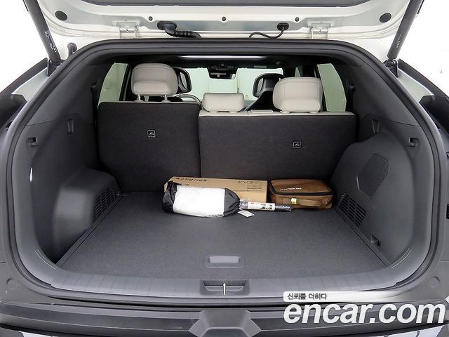 Kia EV3 Long Range 2WD GT Line - фото 4