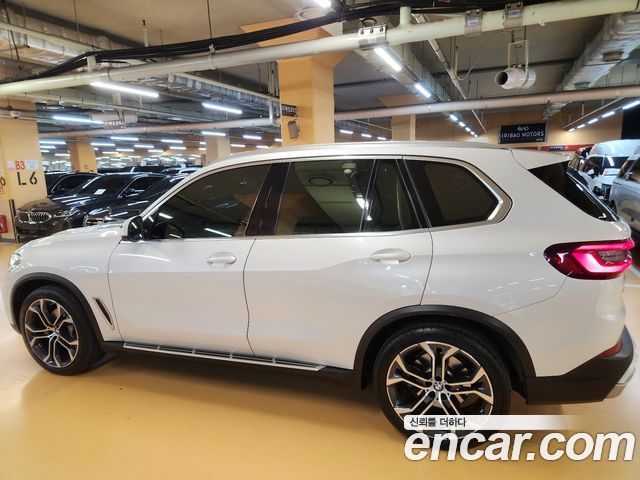 BMW X5 G05 xDrive 30d xLine - фото 2