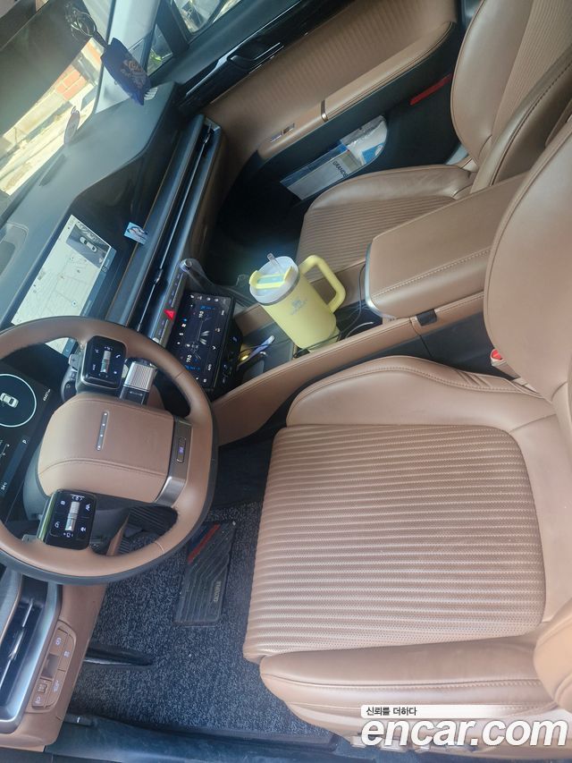 Hyundai Grandeur GN7 2,5 Gasoline 2WD Calligraphy - фото 0