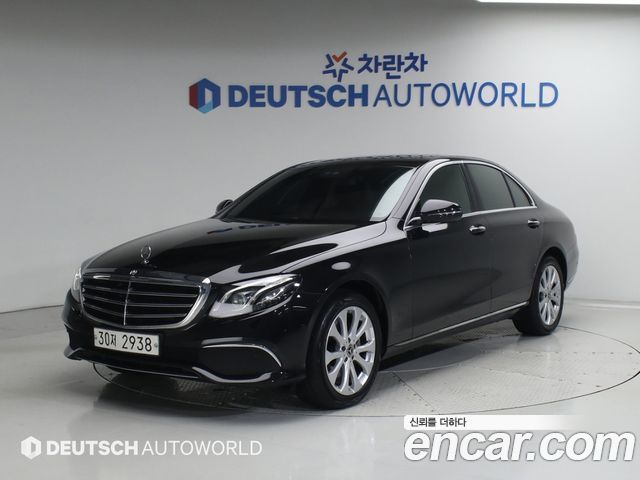 Mercedes-Benz E-Class W213 E220d 4MATIC Exclusive - фото 0