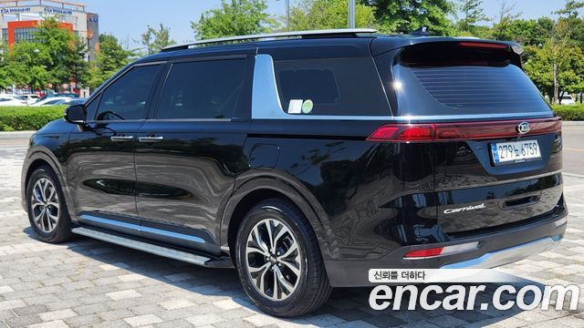 Kia Carnival 4-го поколения 9-Seater Signature - фото 3