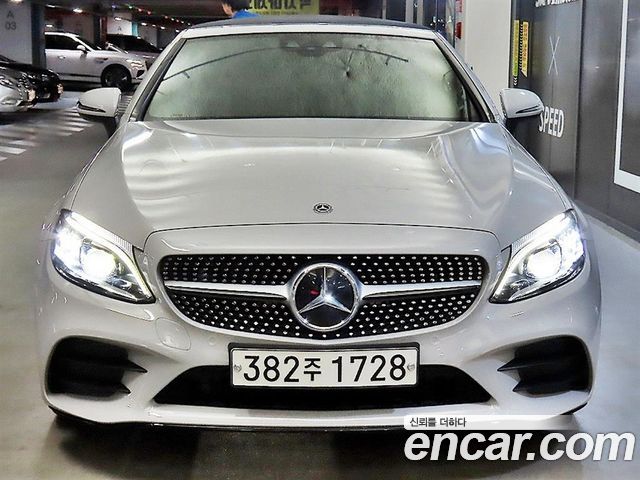 Mercedes-Benz C-Class W205 C200 Cabriolet - фото 1