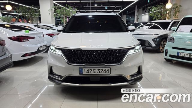 Kia Carnival 4-го поколения 9-Seater Signature - фото 0
