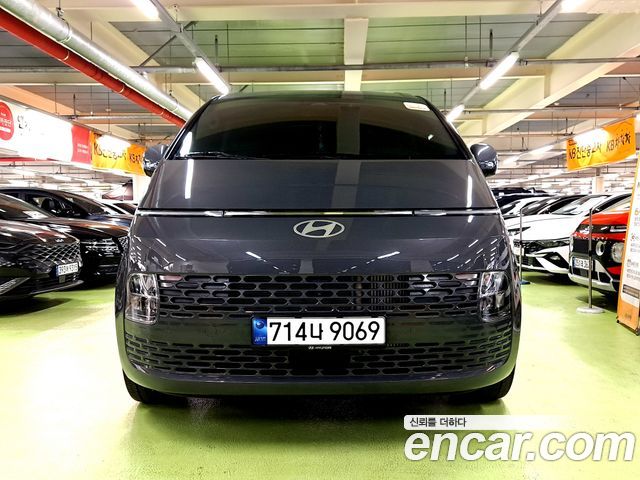 Hyundai Staria 4WD Tourer 11-Seater Modern - фото 2