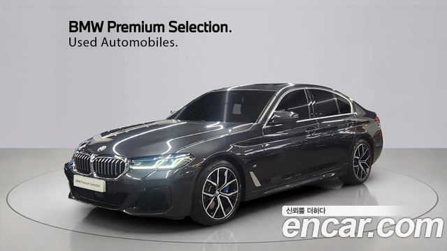 BMW 5-Series G30 530i xDrive M Sport Package - фото 0