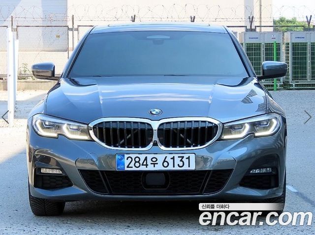 BMW 3-Series G20 330i xDrive M Sport - фото 0