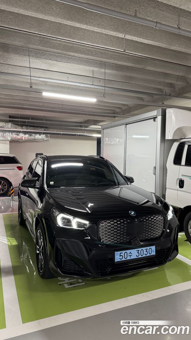 BMW iX1 U11 xDrive 30 M Sport - фото 0
