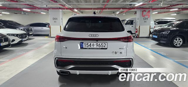 Audi Q5 40 TFSI Quattro S Line - фото 3