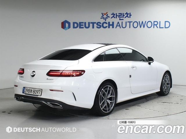 Mercedes-Benz E-Class W213 E300d 4MATIC Coupe - фото 1