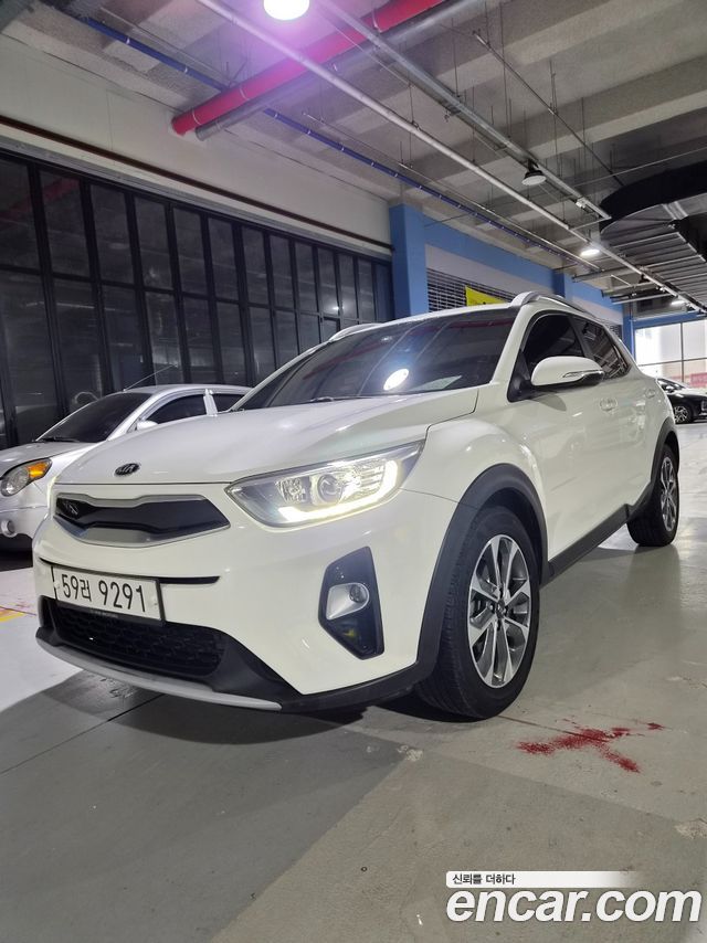 Kia Stonic 1.4 Trendy - фото 0