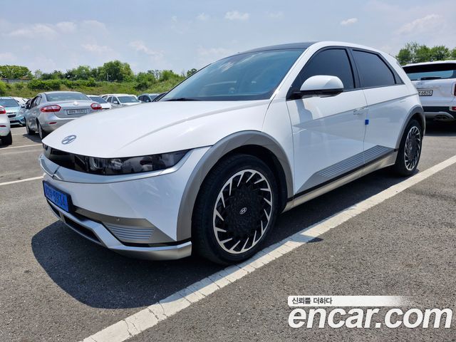 Hyundai Ioniq5 Long Range AWD Prestige - фото 1