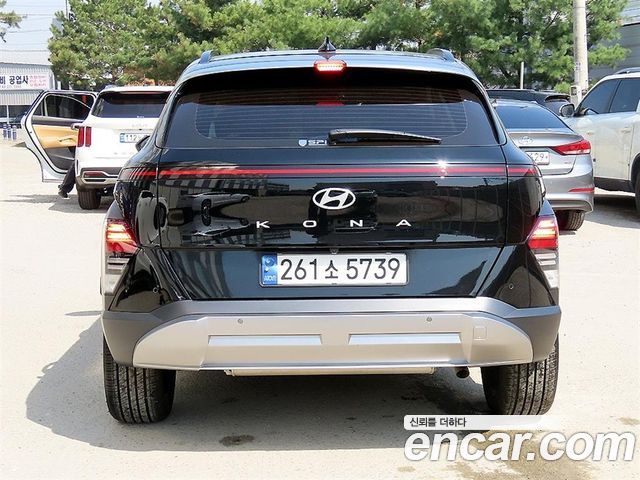 Hyundai Kona Новый Gasoline 2.0 2WD Inspiration - фото 3