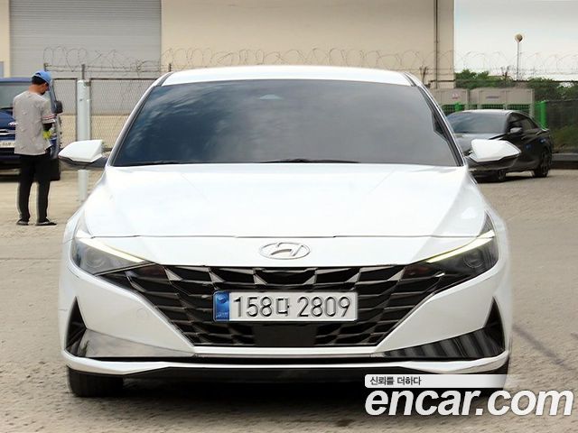 Hyundai Avante CN7 1.6 Modern - фото 0