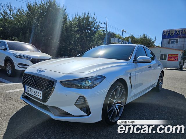 Genesis G70 2.0T AWD Sport Package - фото 2