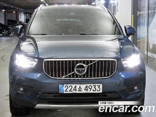 Volvo XC40 B4 Inscription - фото 1